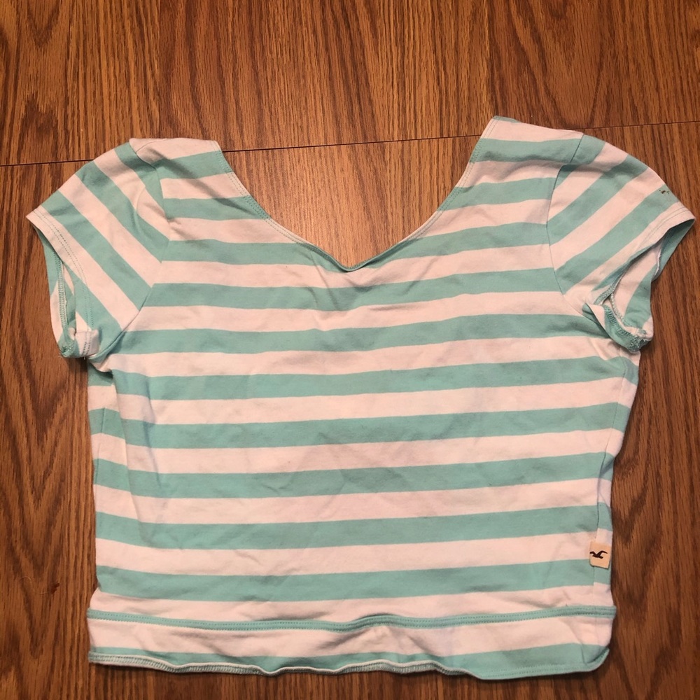Hollister crop top